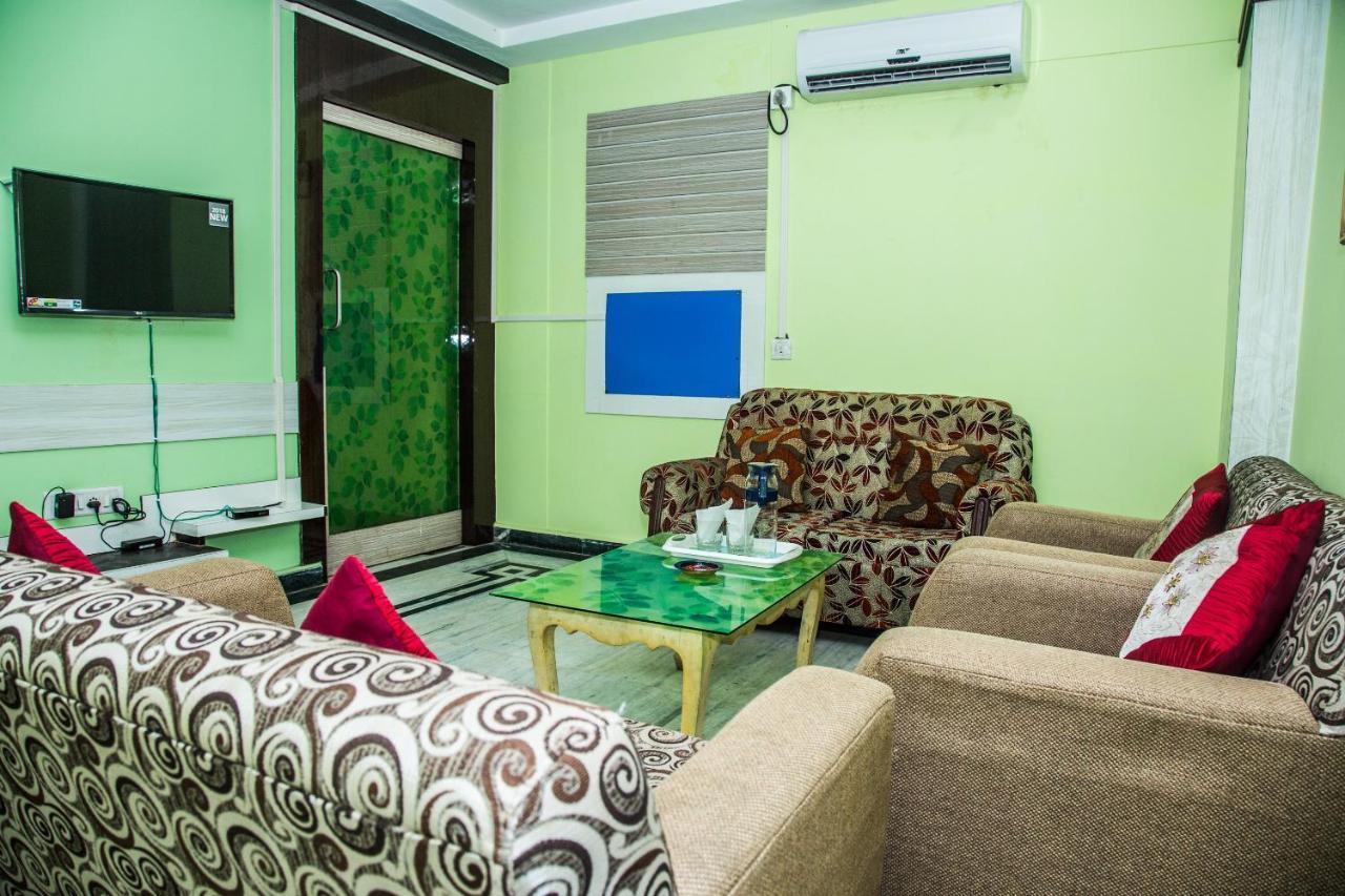 Oyo Somraj Regency Hotel Agartala Exterior foto